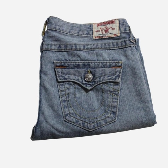 True Religion Denim - Womens Y2K Light Wash True Religion Cameron Distressed Straight Fit Jeans